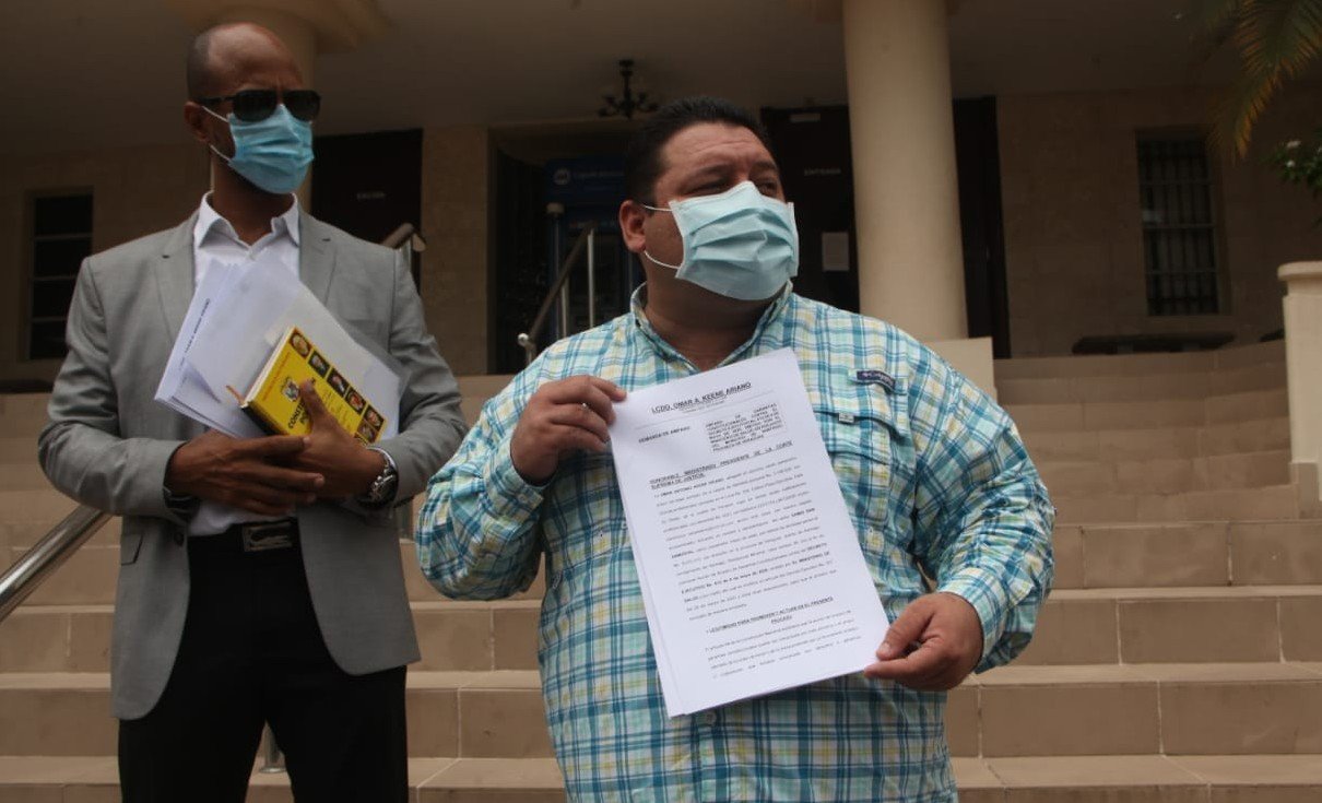 Mayor of Santiago will fight the lifted Dry Law in court