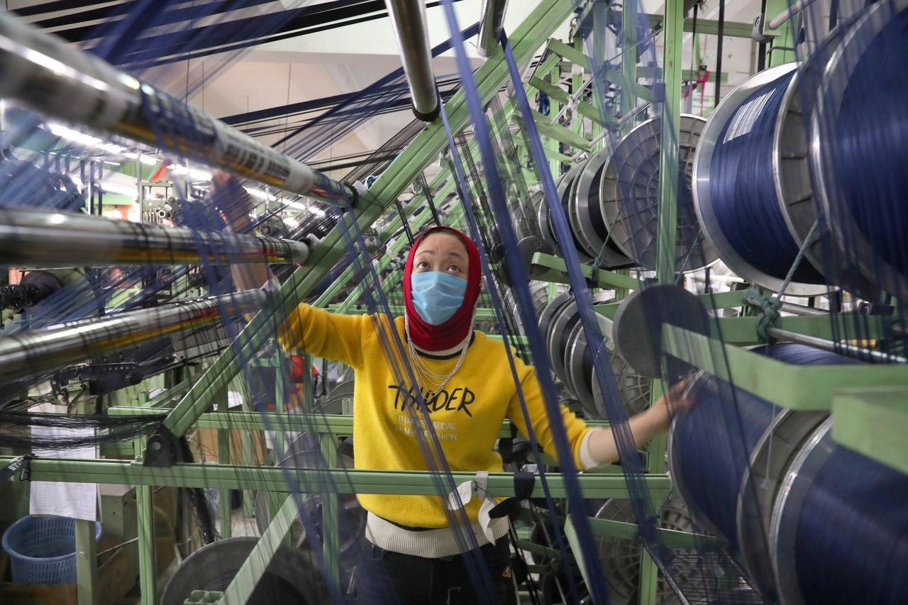 Industrialists ask to revive Panama's economy: "You have to live with viruses"