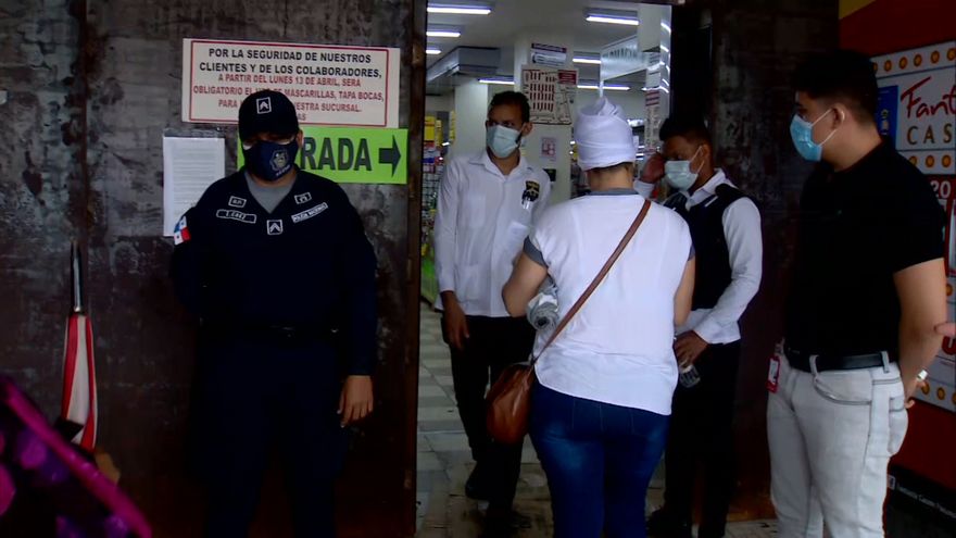 En San Miguelito se detuvo, además a 22 personas, incumpliendo las restricciones de movilidad