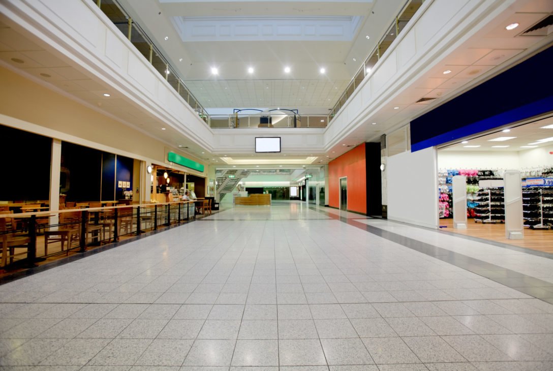 Shopping centers: closure is 'unsustainable'; advocate a reopening