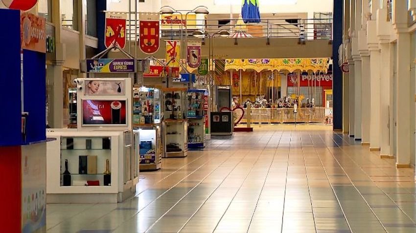 Shopping centers say online sales are not enough to sustain business
