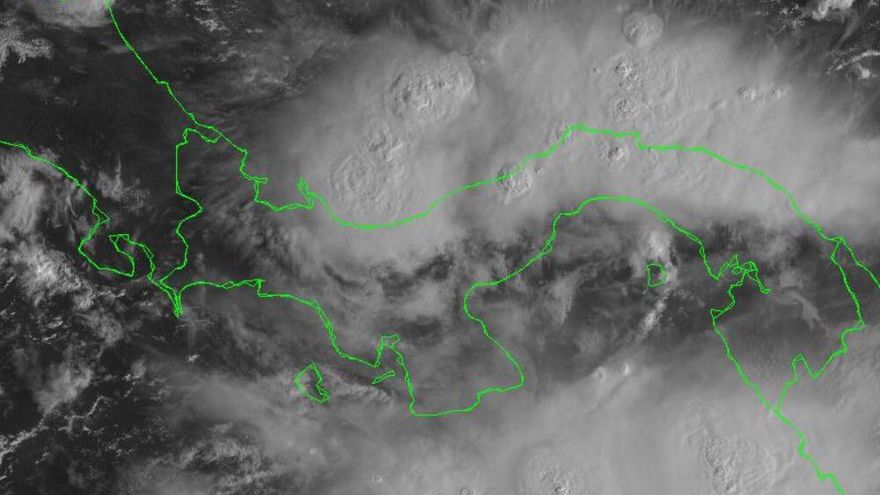 Etesa emitió un aviso de prevención por el paso de la onda tropical #42 sobre el país