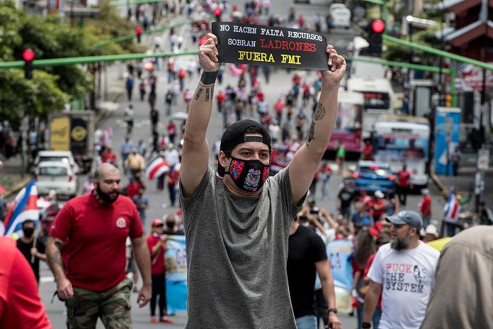 Por bloqueos en Costa Rica la frontera con Panamá sigue cerrada