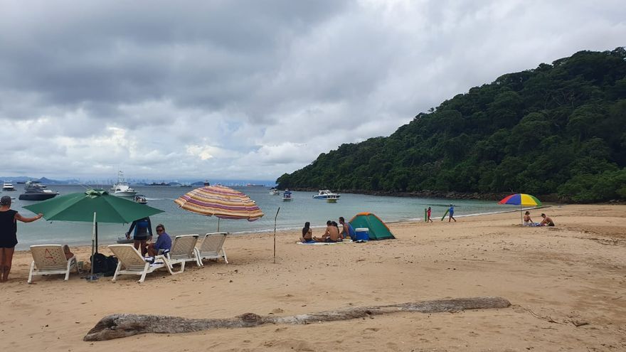 Las playas en Panamá fueron rebiertas desde este sábado