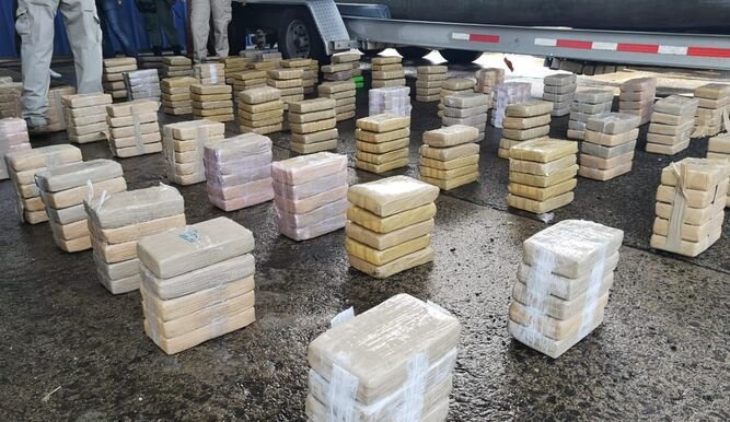 Bocas del Toro and the Pearls Islands continue to see large drug busts