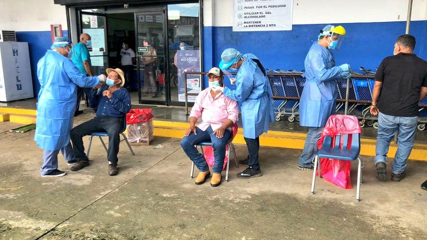 Personal de salud de Panamá durante jornada de trazabillidad