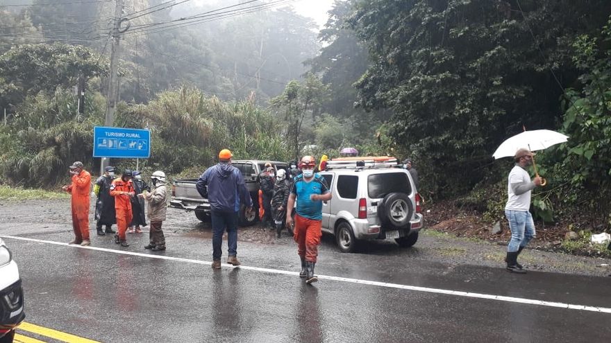 Las autoridades también realizaron el rescate de más de 300 personas varadas entre Río Sereno y Volcán