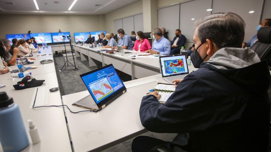 Desde el Centro de Operaciones Nacional se efectuó una reunión para dar seguimiento a la tormenta tropical Iota