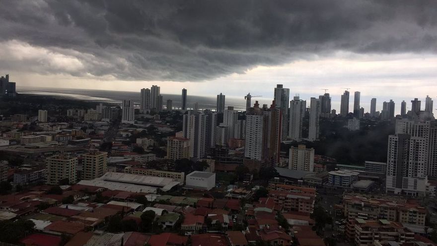 Emiten aviso de prevención por paso de onda tropical sobre Panamá