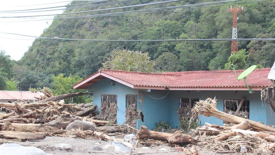 Vista general de los destrozos tras el paso de Eta, en el distrito de Tierras Altas