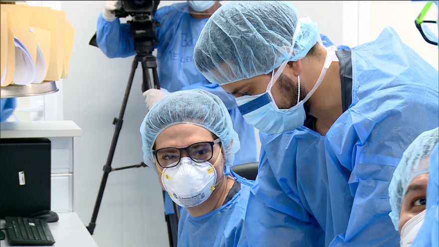 El Minsa hace el llamado a los médicos especialista que laboran en el sistema privado