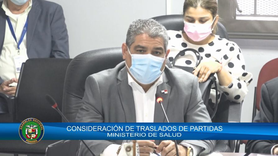 ‘La  gente parece que no entiende la gravedad del asunto’, dice ministro Sucre