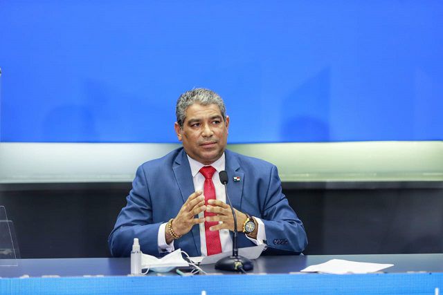 Gobierno oficializa cuarentena total para Navidad y Año Nuevo y la restricción de movilidad