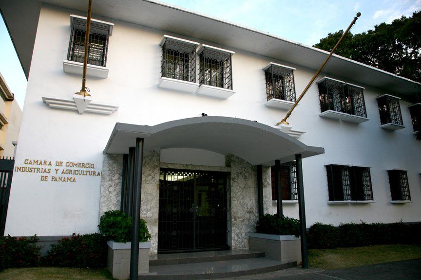 Cámara de Comercio pide al Gobierno darle importancia al sector  turismo