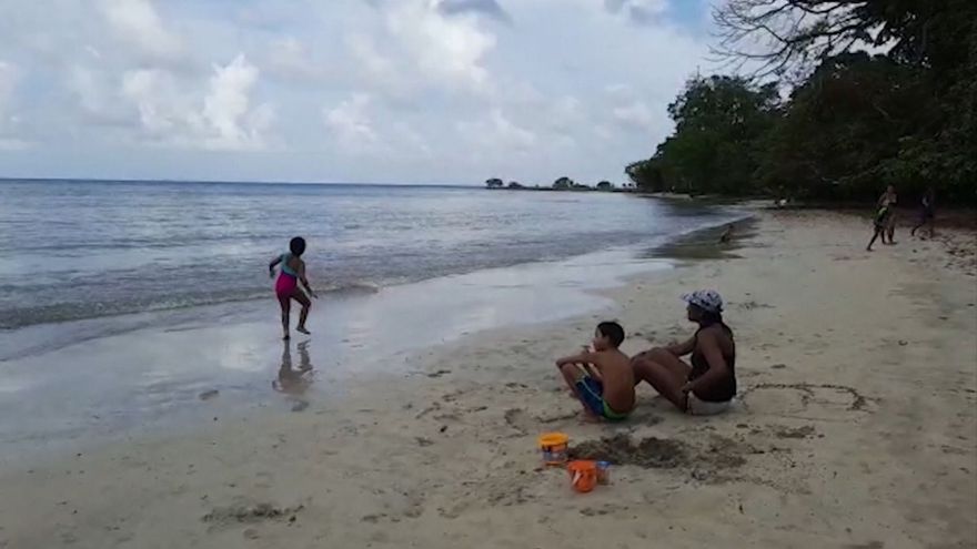 Las autoridades decidieron cerrar las playas los fines de semana en Colón para evitar aglomeraciones