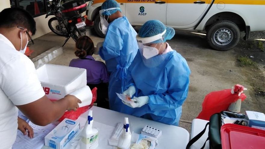 Personal de salud de Panamá durante jornada de trazabillidad