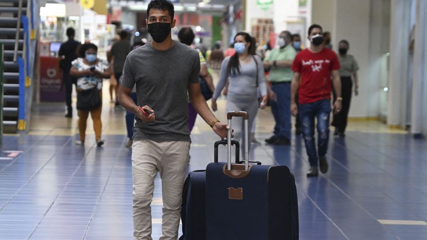 El toque de queda a nivel nacional será de 10:00 p.m. a 4:00 a.m