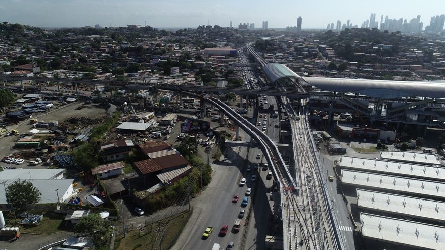 Esta es conocida también como la intersección de la vía Transístmica con las avenidas Ricardo J. Alfaro y Domingo Díaz o la 180
