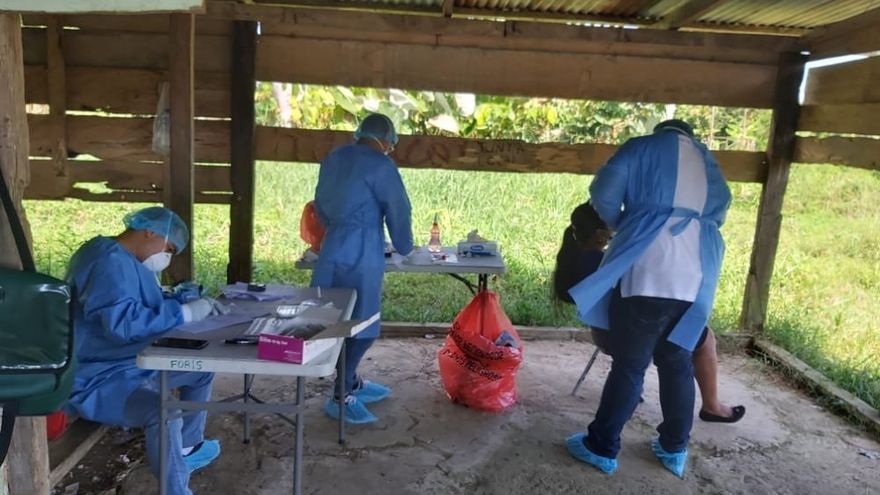 Aunque la demanda espontánea de hisopados ha bajado las autoridades siguen rastreando más casos de COVID-19 a nivel nacional