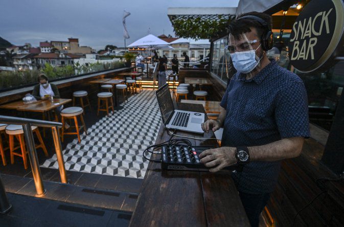 Decree that authorizes live music is promulgated from May 3