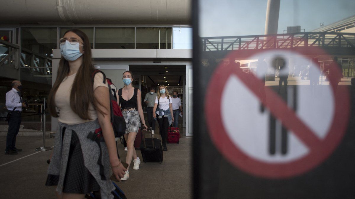 Spain begins to issue a certificate to facilitate travel within the EU