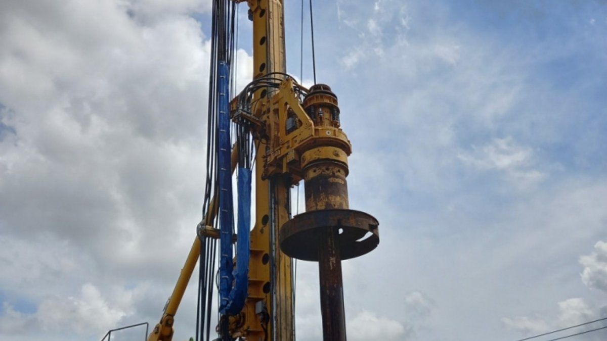 Line 3 of the Panama Metro starts load test of piles
