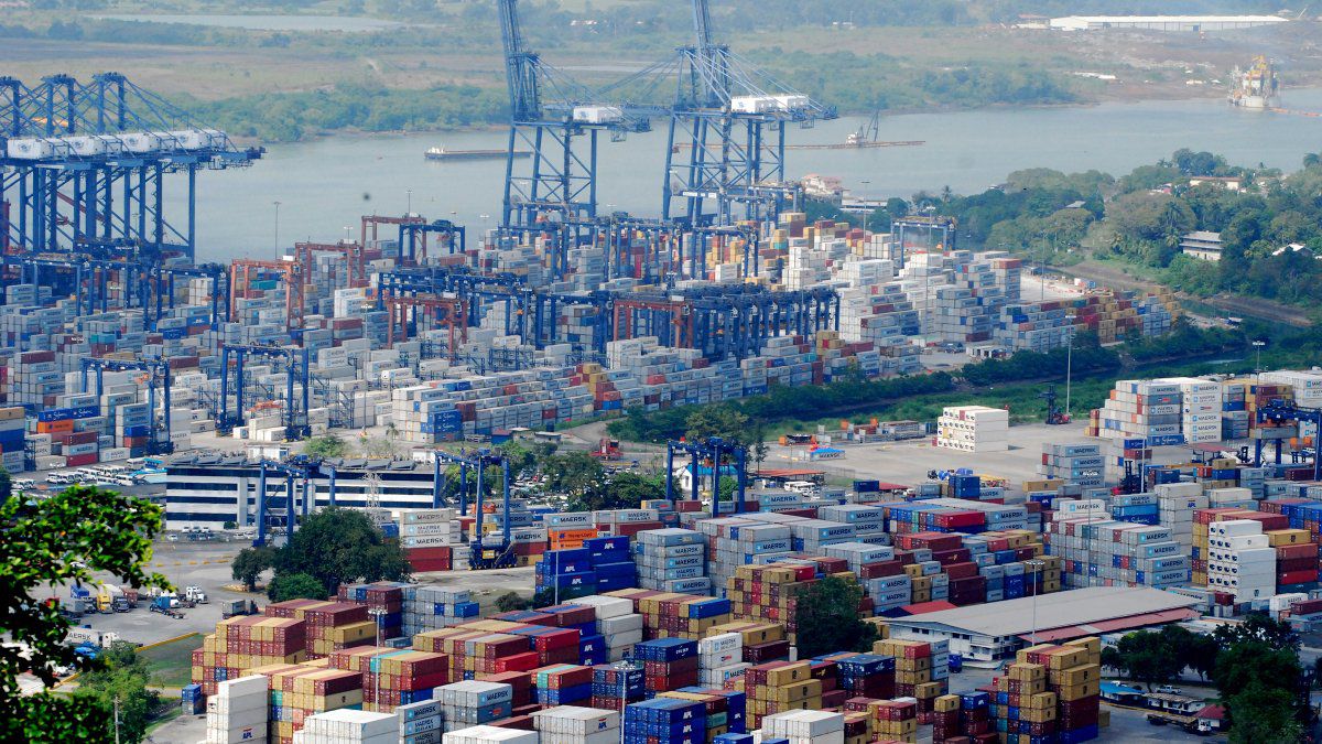 Panama Colón Container Port fails to comply with investment plan and payment of royalties to the State