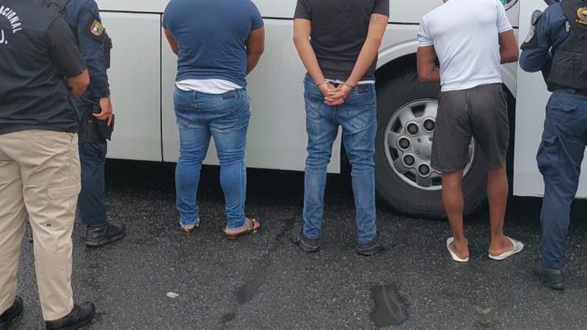 7 people are arrested in El Chorrillo for extortion