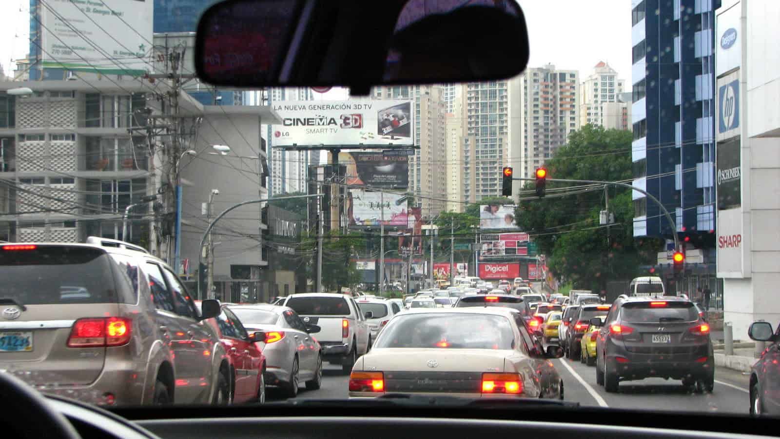 Decree promulgated that dictates new mobility measures for several provinces and districts