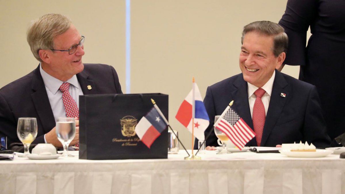 President of Panama, Laurentino Cortizo, begins work tour in Texas