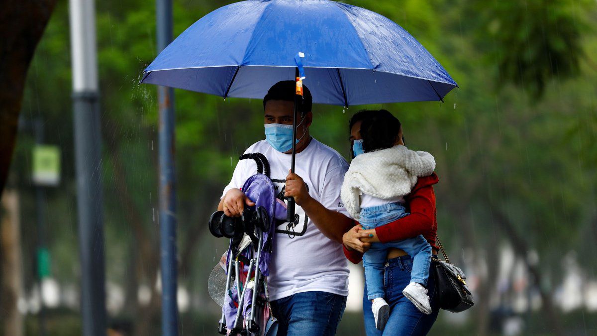 Heavy rain warning remain until Thursday due to low pressure systems