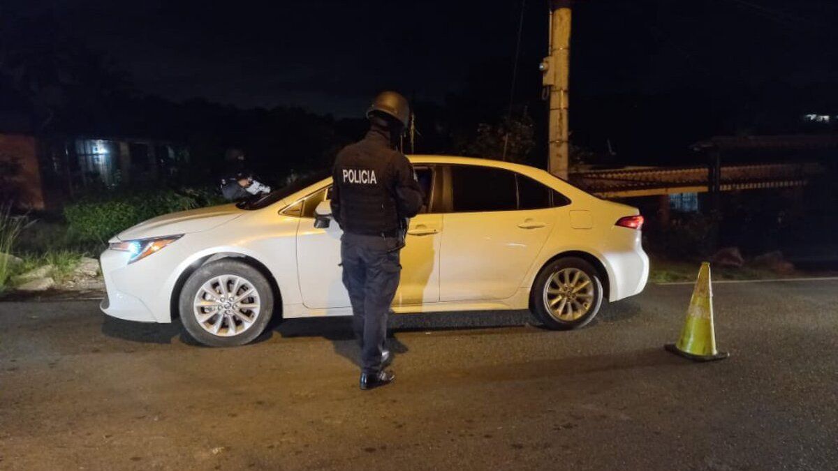 Curfew was lifted or made more flexible in various regions of Panama