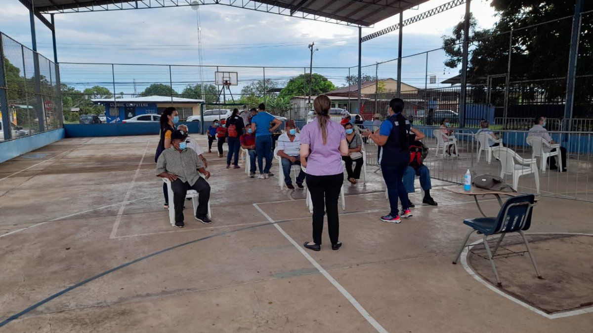 Este domingo 8 de julio sólo se permitirá se permitirá la circulación en Las Tablas con motivo de la aplicación de la segunda dosis de la vacuna Pfizer bajo la modalidad de barrido.