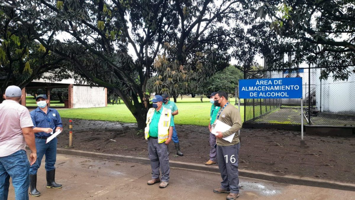 MiAmbiente investigates vinasse spill in Pesé