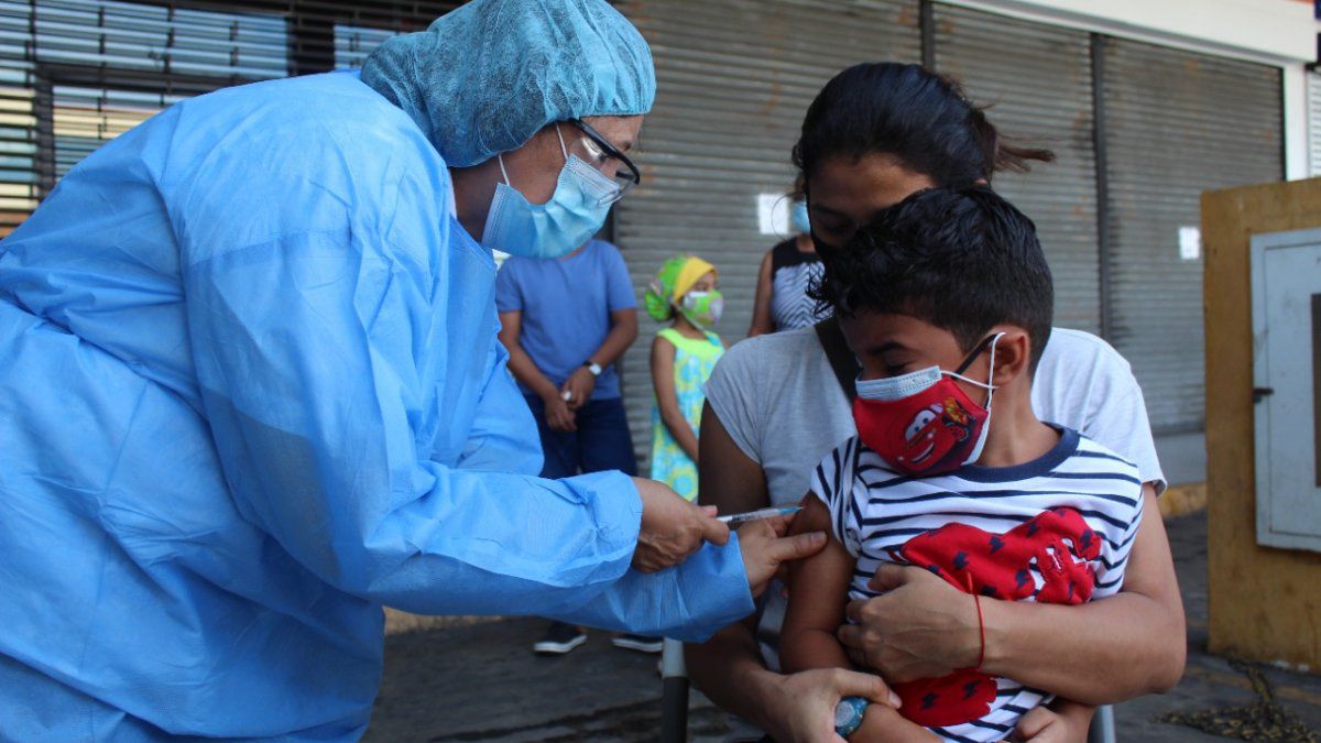 More than 590,000 people have been immunized against influenza in Panama