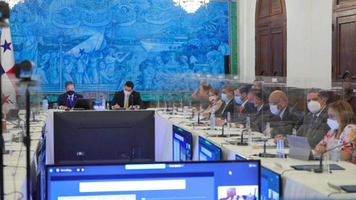 TI requires transparency in all documents related to State assets and resources