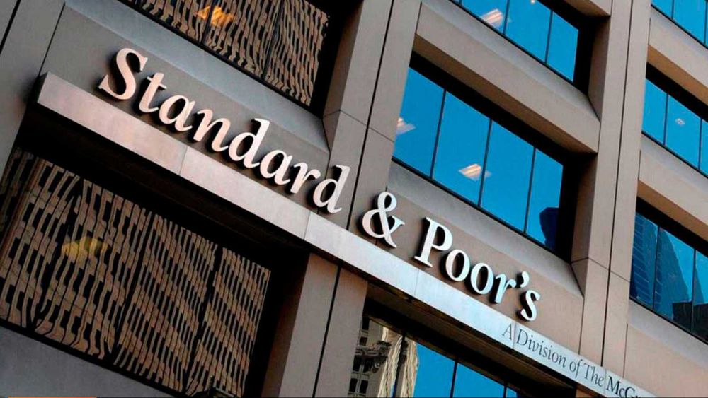 S&P cambia de estable a negativa la perspectiva de la calificación en Panamá