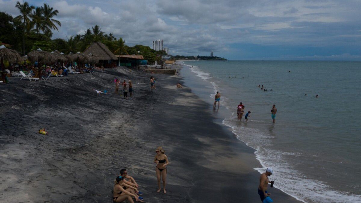 Etesa warns about the arrival of a slight swell on the Panamanian Pacific coast