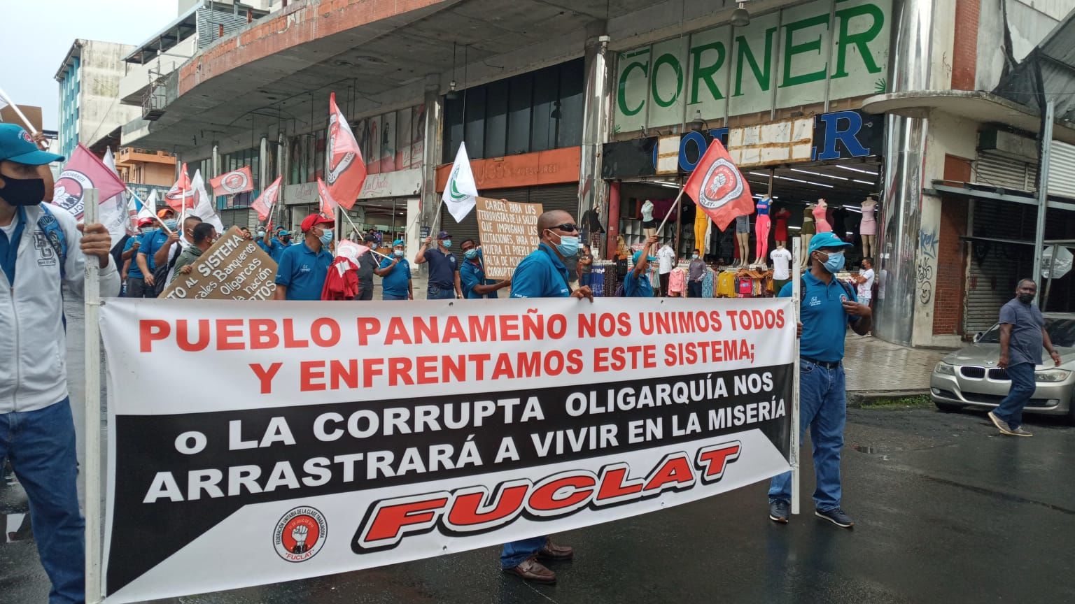 Citizens return to the streets to protest in front of the National Assembly