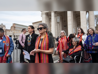 Indigenous delegates hold first talks with Pope Francis in Rome