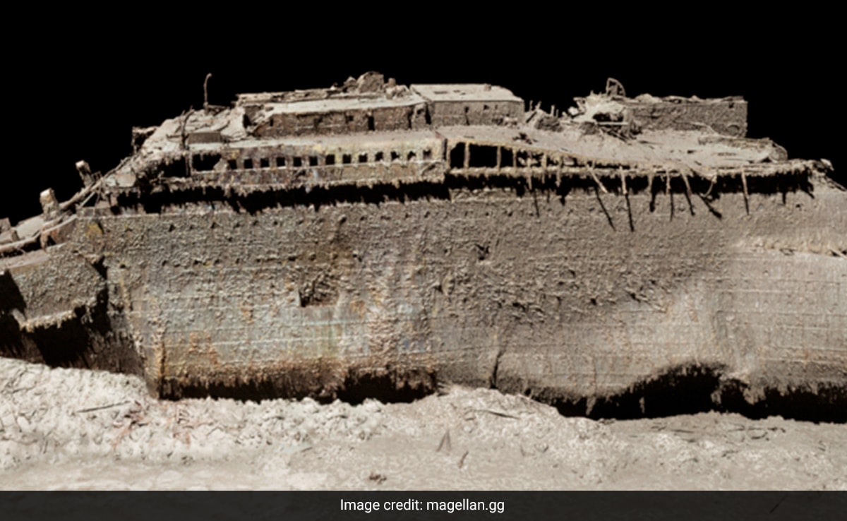 Titanic Submersible Goes Missing During Exploration of Shipwreck