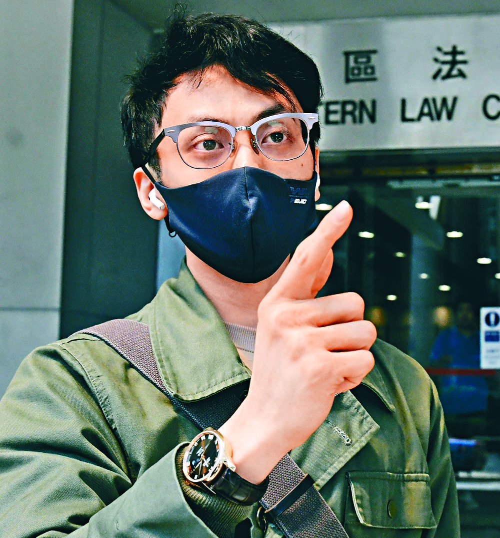 Influencer Chau Pak-yin sentenced to perform community service for overcharging clients