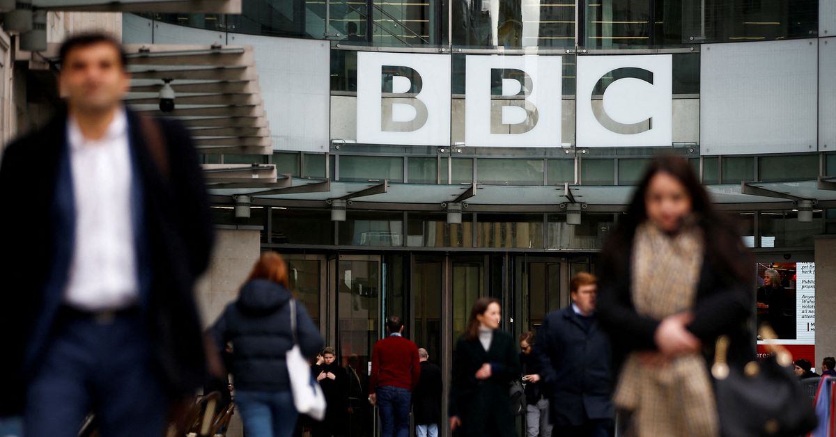 BBC Apologizes to Nigel Farage for Inaccurate Reporting on Closure of Bank Accounts