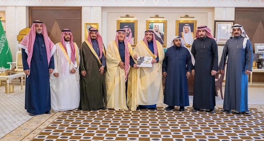 Prince of Qassim Receives Report on Al-Fawara Center Wheat Festival