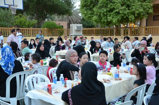 الفلبين تعرض التراث الإسلامي في الرياض: تجمع الإفطار ومعرض القرآن