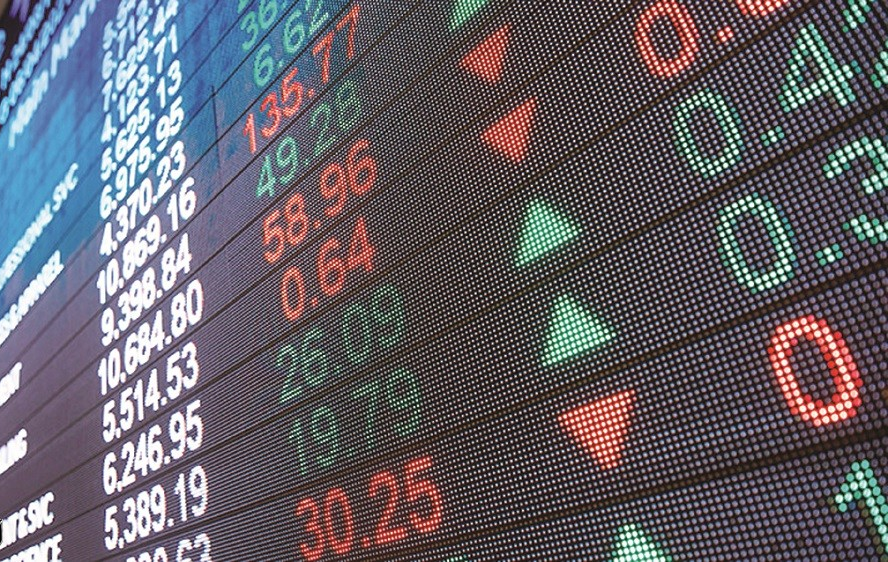 Saudi Stock Market Records Highest Close with Transactions Worth 10 Billion Riyals
