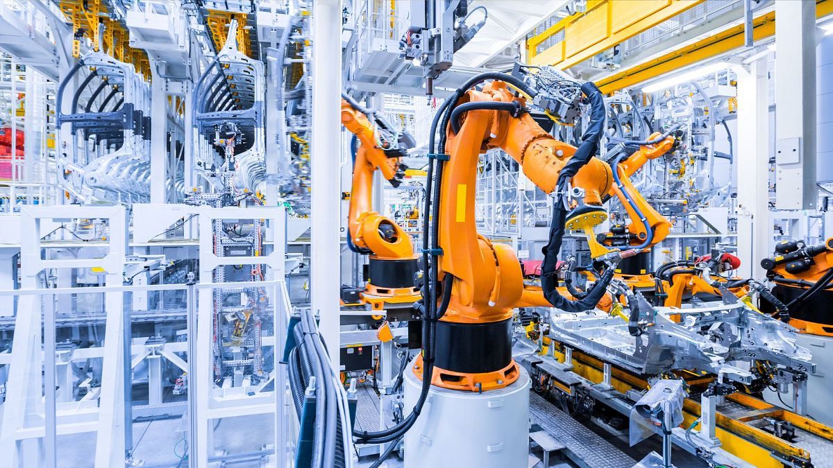 Nemačka se suočava s pretnjom zimske recesije usled opadanja industrijske aktivnosti