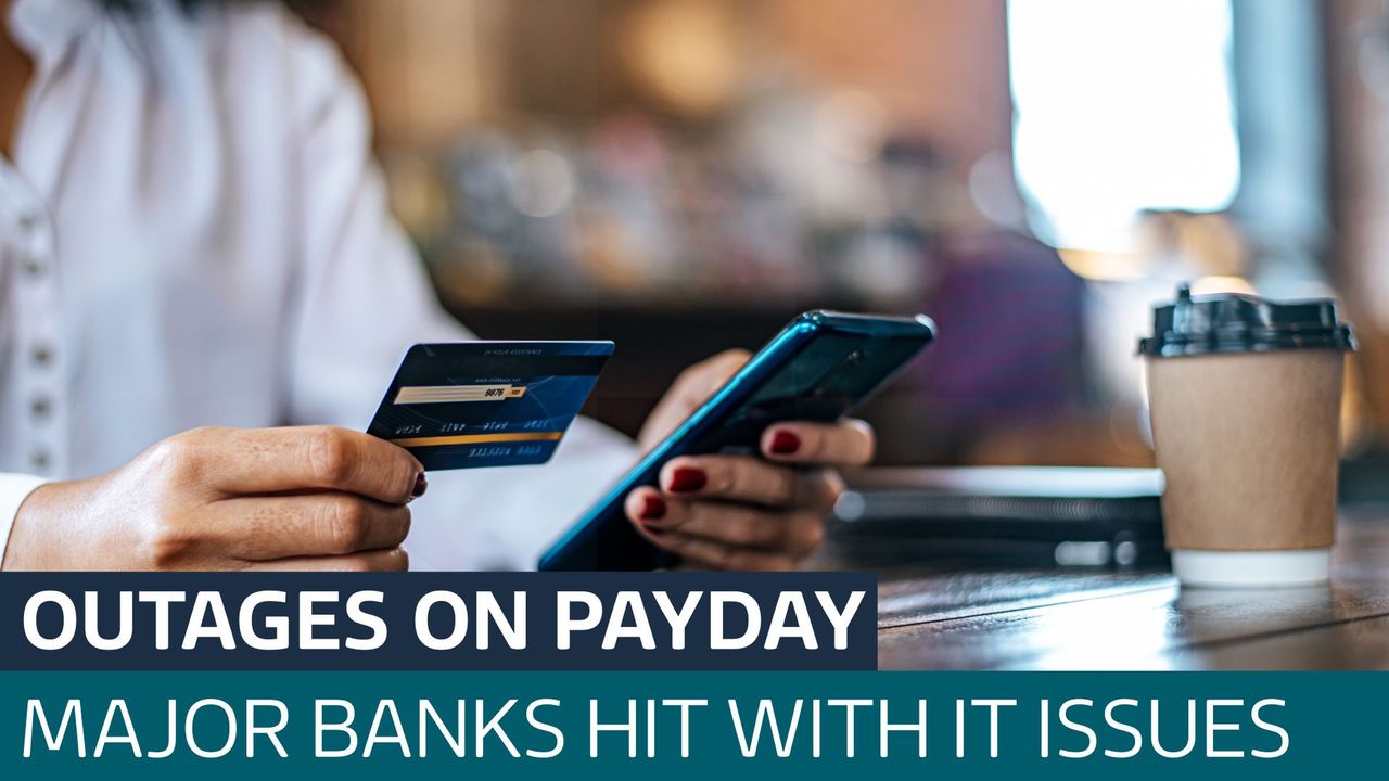 Major Banks Face Online Service Disruptions on Payday