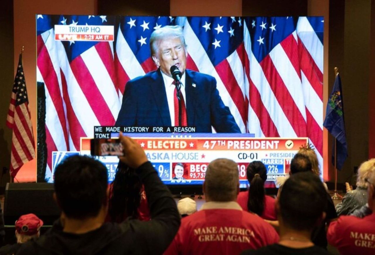 رئيس الإمارات الشيخ محمد يشارك في مناقشات مع دونالد ترامب حول العلاقات الثنائية