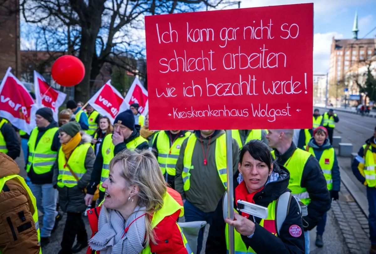 Ongoing Negotiations for Public Sector Pay in Germany